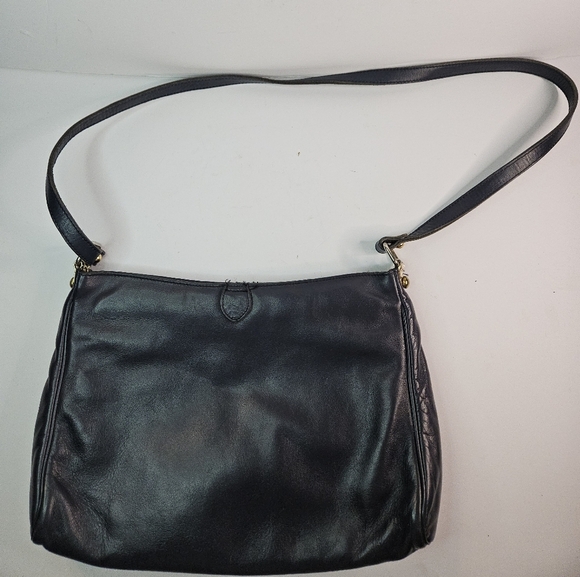 Etienne Aigner Vintage Classic Navy Blue Soft Leather Shoulder Bag - Picture 3 of 6
